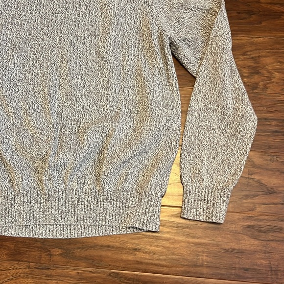 Gray St John’s Bay Crewneck Long Sleeve Sweater - Picture 2 of 5